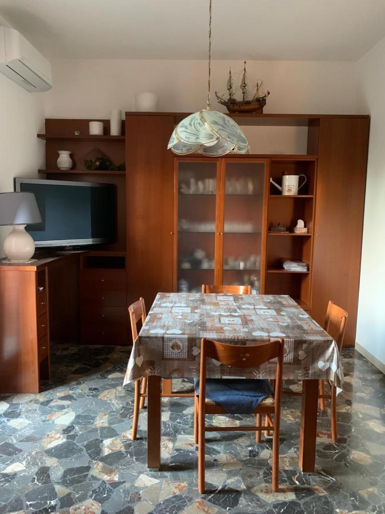 Comfortable Apartament 2 Bedroom Suitable 2-5 Pax Bologne Extérieur photo