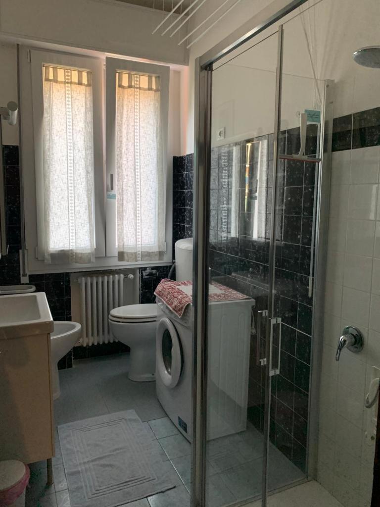 Comfortable Apartament 2 Bedroom Suitable 2-5 Pax Bologne Extérieur photo